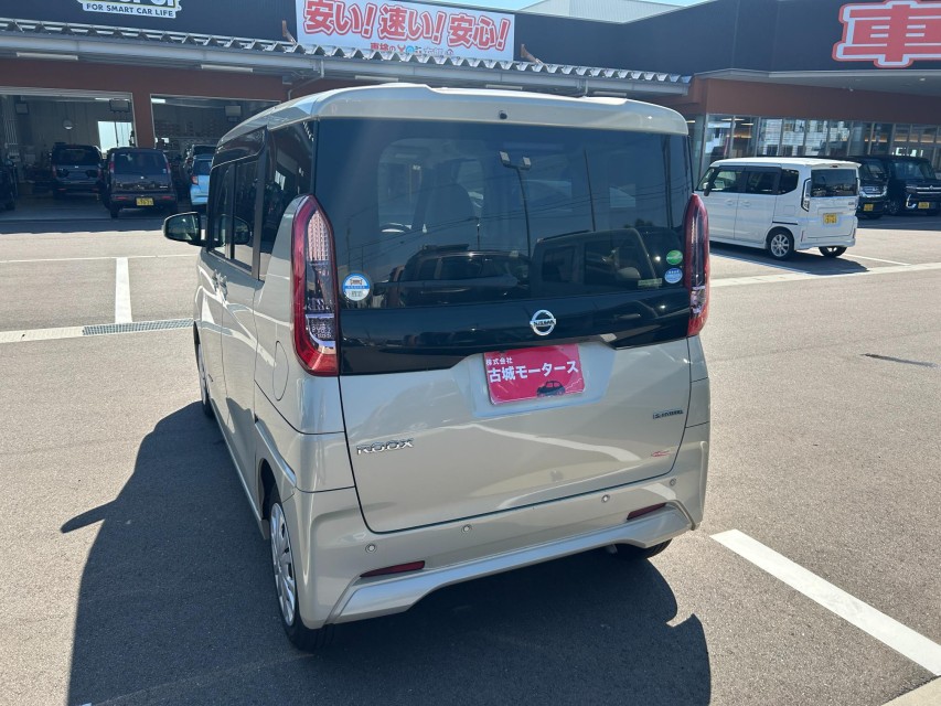 ニッサン ルークス 10枚目