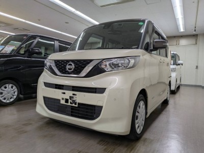 ニッサン ルークス 2枚目