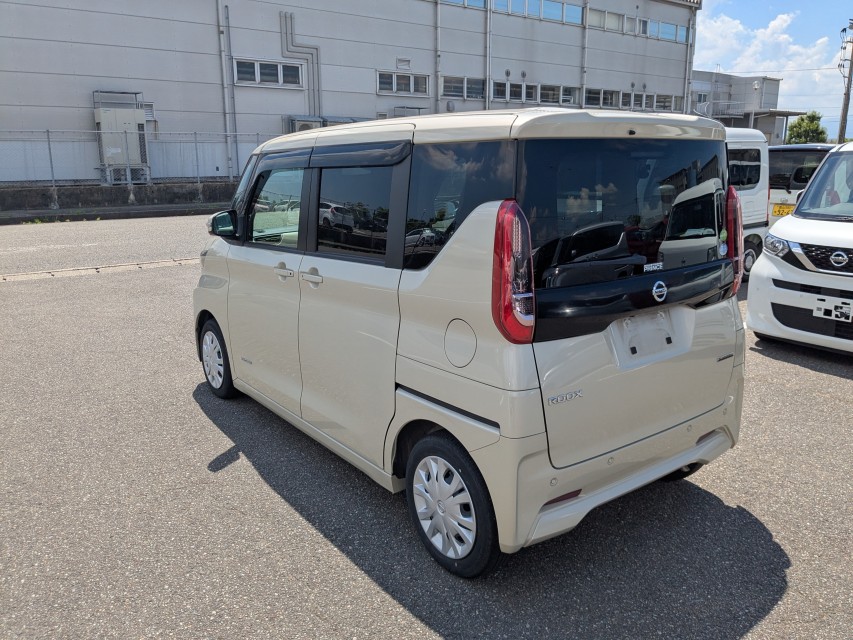 ニッサン ルークス 8枚目
