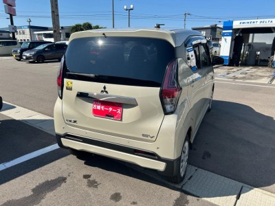 三菱 eKクロスEV 9枚目