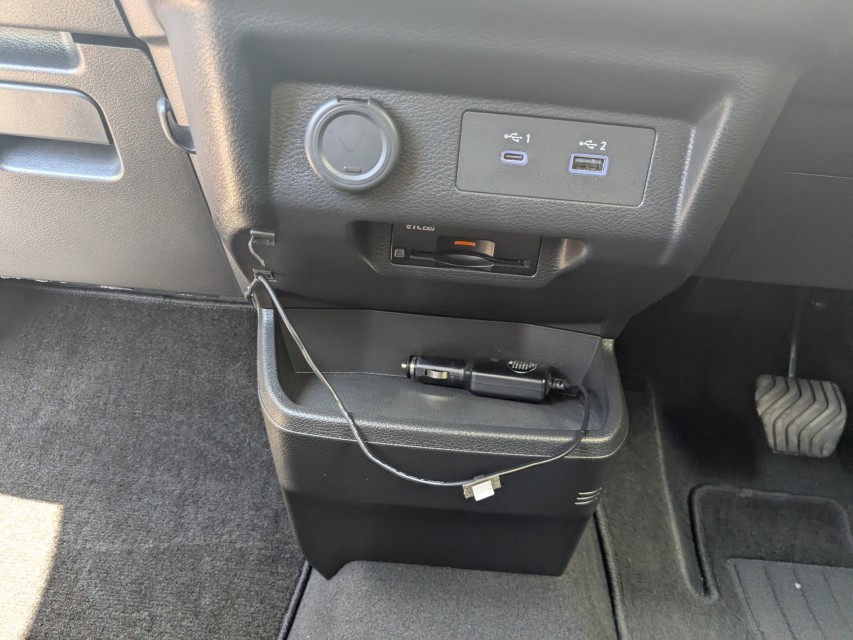 三菱 eKクロスEV 18枚目