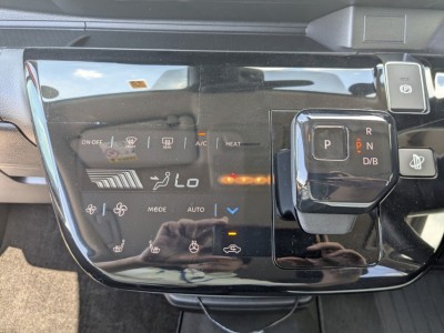 三菱 eKクロスEV 23枚目