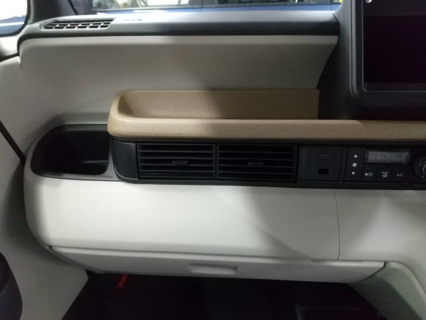 ホンダ N BOX 26枚目