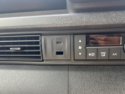 ホンダ N BOX 35枚目