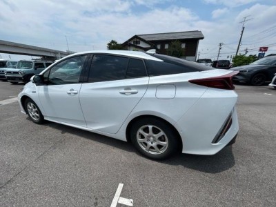 トヨタ プリウス 28枚目