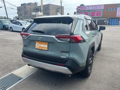 トヨタ RAV4 10枚目