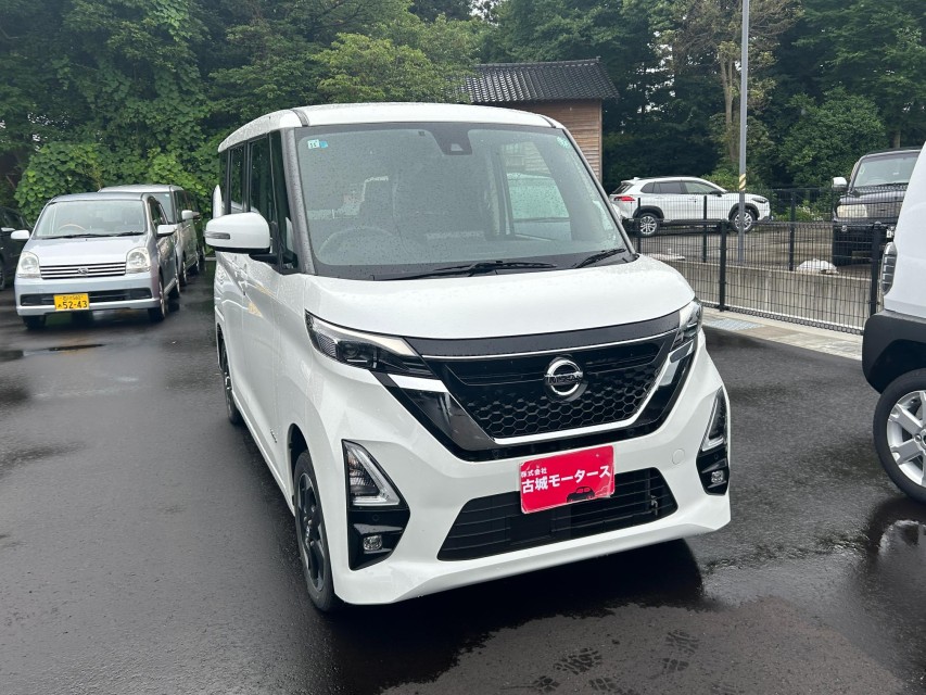 ニッサン ルークス 4枚目