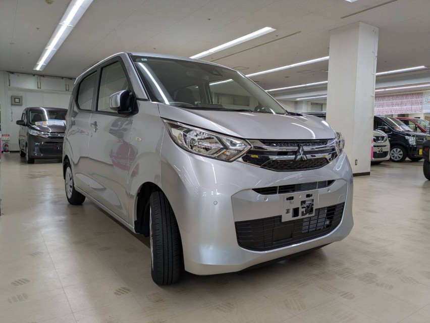 三菱 eKワゴン 7枚目