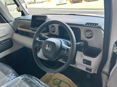 ホンダ N BOX 4WD 37枚目