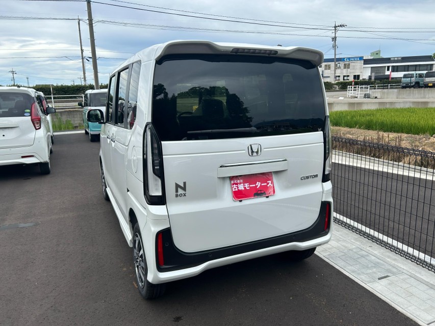 ホンダ N BOX 12枚目