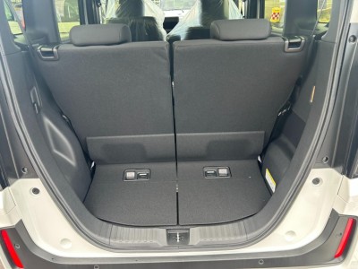 ホンダ N BOX 20枚目