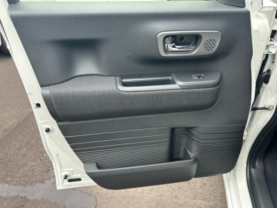 ホンダ N BOX 27枚目