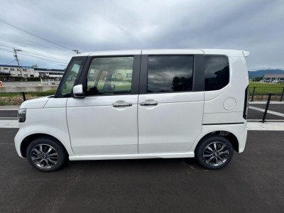 ホンダ N BOX 28枚目