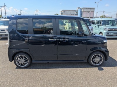 ホンダ N BOX 10枚目
