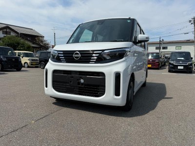 ニッサン ルークス
