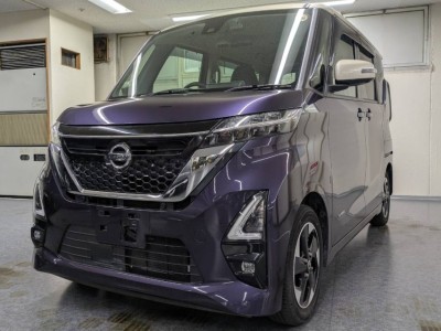ニッサン ルークス