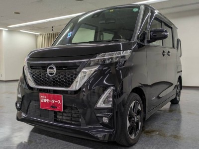 ニッサン ルークス