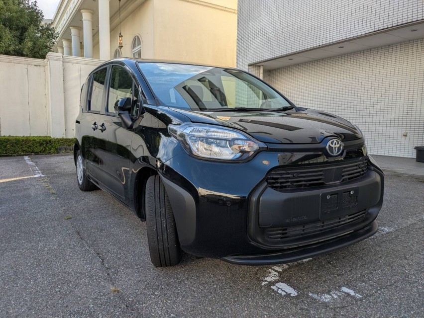 トヨタ シエンタ HYBRID X｜古城モータース｜軽自動車なら富山石川最大