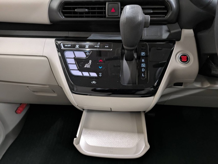 ニッサン ルークス 40枚目