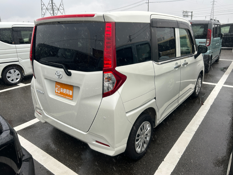 トヨタ ルーミー 9枚目