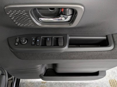 ホンダ N BOX 29枚目