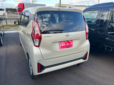 ニッサン デイズ 11枚目