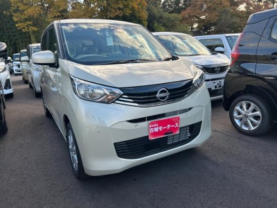 ニッサン デイズ 4枚目