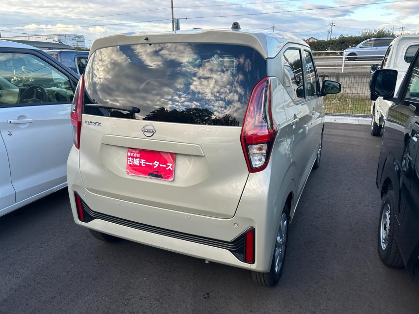 ニッサン デイズ 9枚目