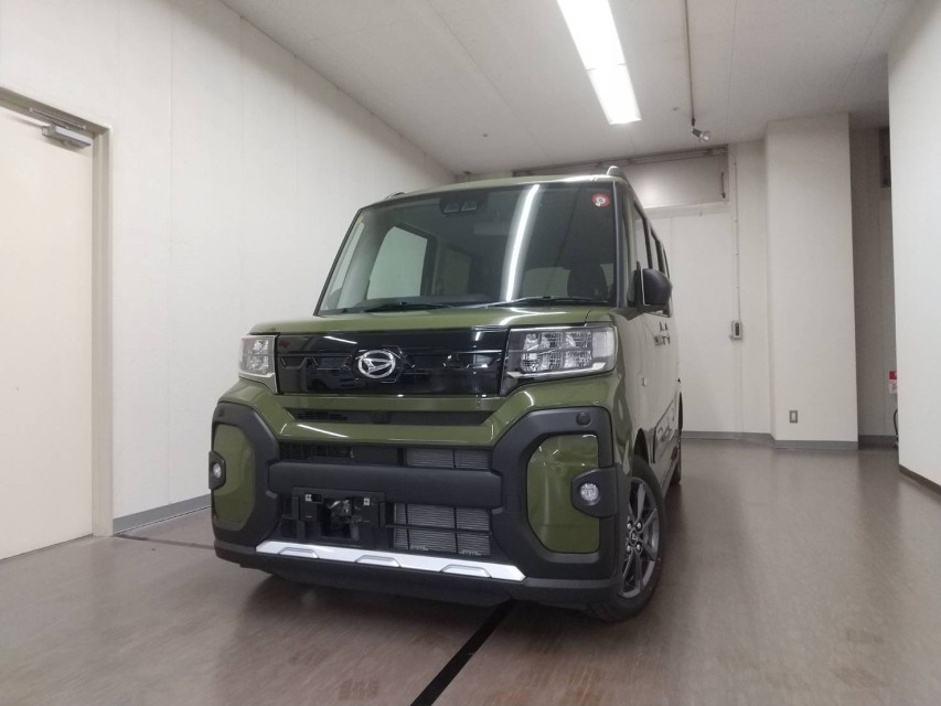ダイハツ タントファンクロス 4枚目