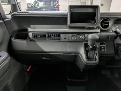 ホンダ N BOX 27枚目