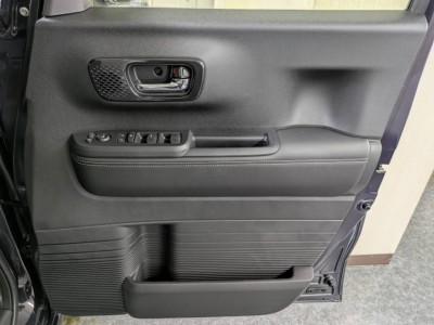 ホンダ N BOX 28枚目