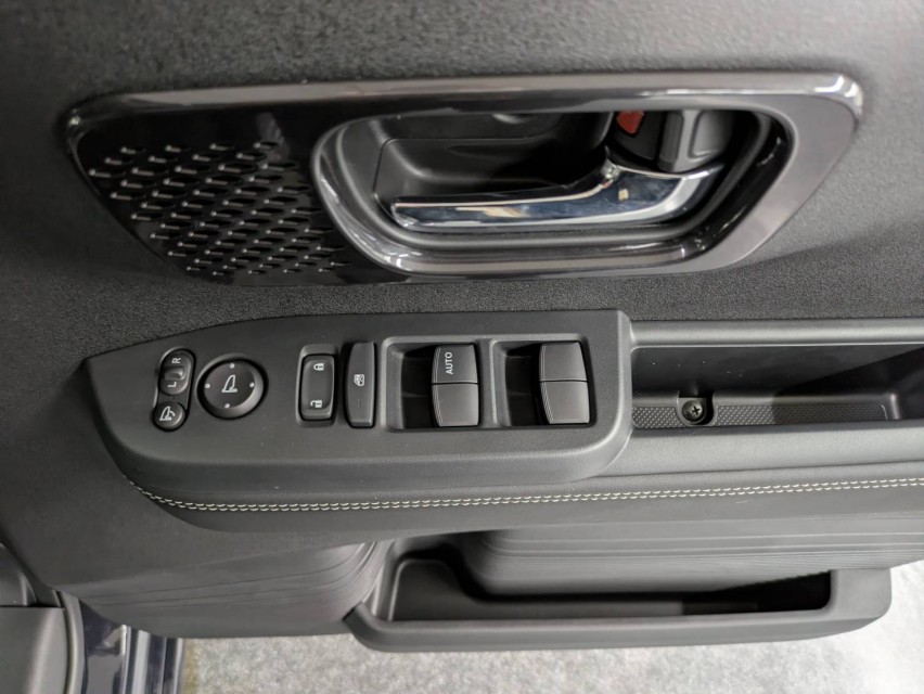 ホンダ N BOX 29枚目