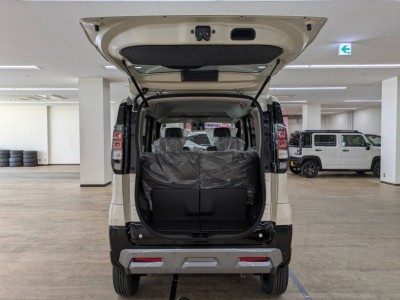 三菱 デリカミニ 15枚目