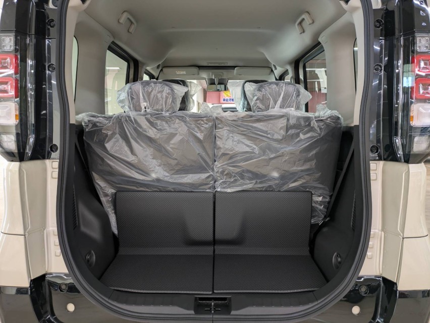 三菱 デリカミニ 16枚目