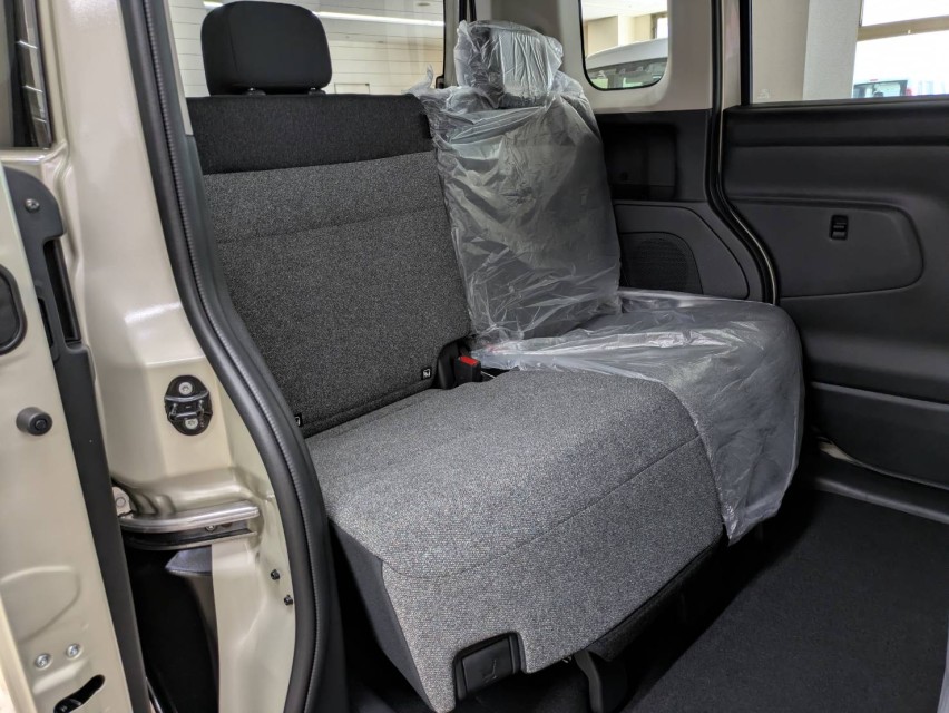 三菱 デリカミニ 22枚目