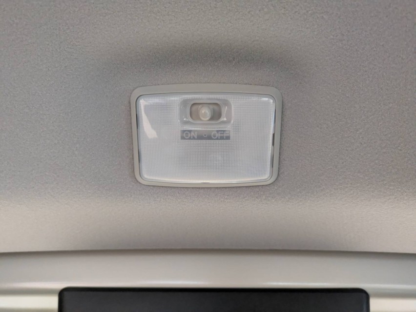 三菱 デリカミニ 26枚目