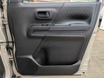 三菱 デリカミニ 30枚目