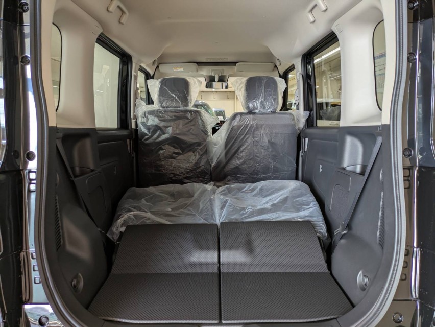 三菱 デリカミニ 18枚目