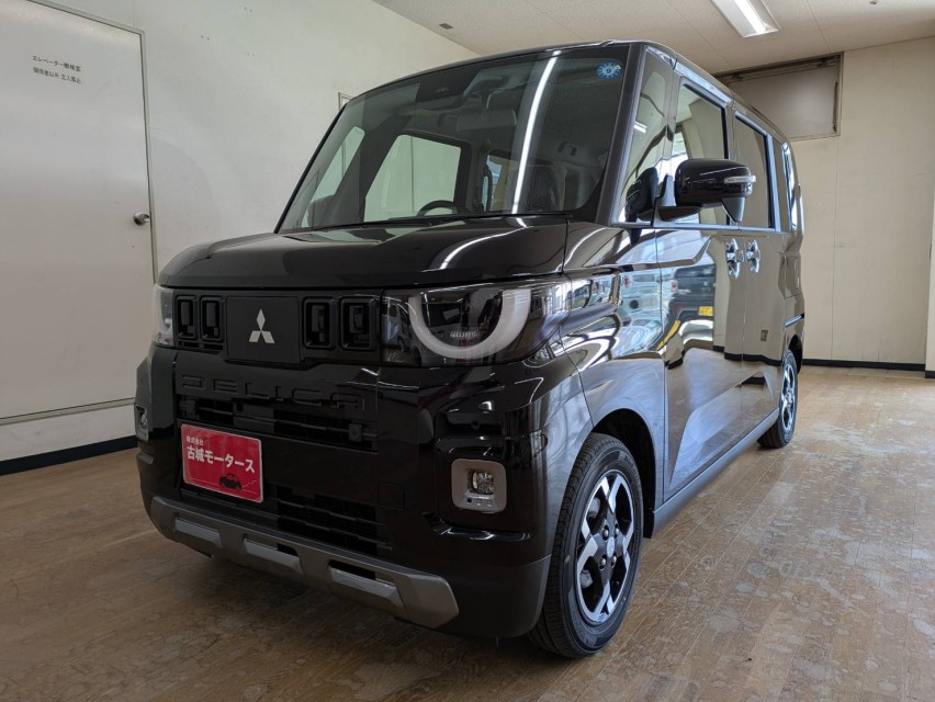 三菱 デリカミニ 3枚目