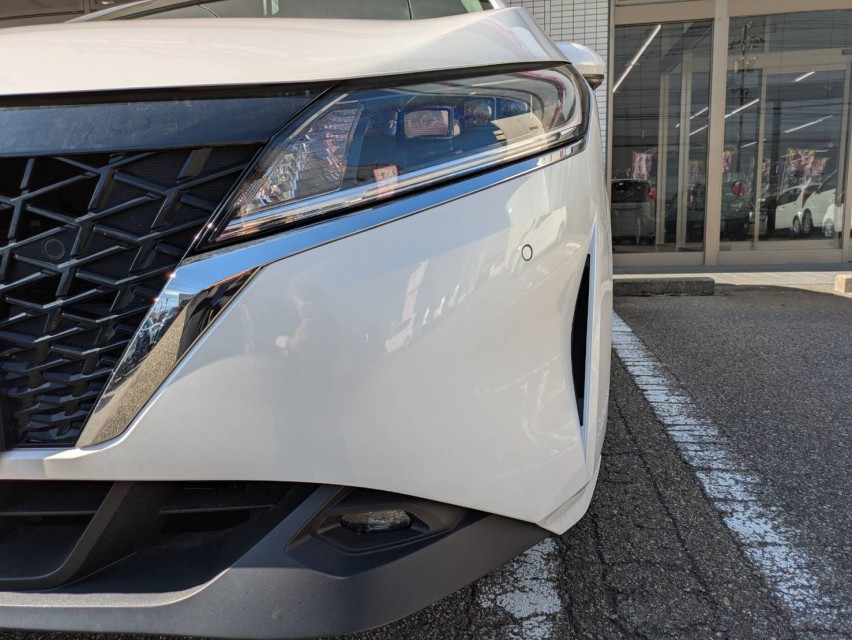 ニッサン ノート 11枚目