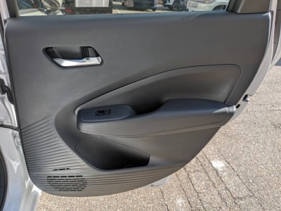 ニッサン ノート 19枚目