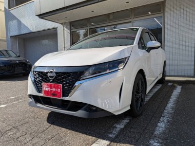 ニッサン ノート 3枚目