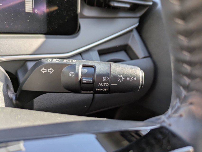 ニッサン ノート 32枚目