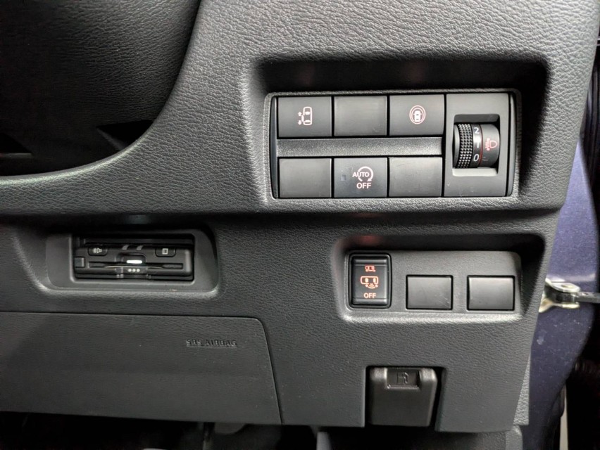 ニッサン ルークス 35枚目