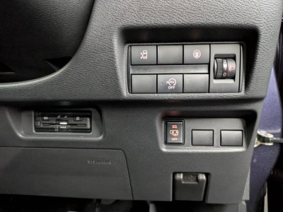 ニッサン ルークス 35枚目