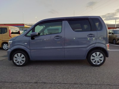 スズキ ワゴンR 3枚目