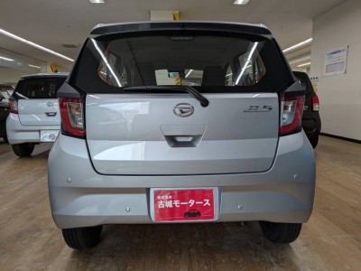 ダイハツ ミライース 12枚目