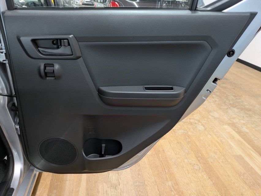 ダイハツ ミライース 17枚目