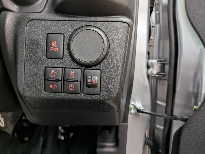 ダイハツ ミライース 29枚目