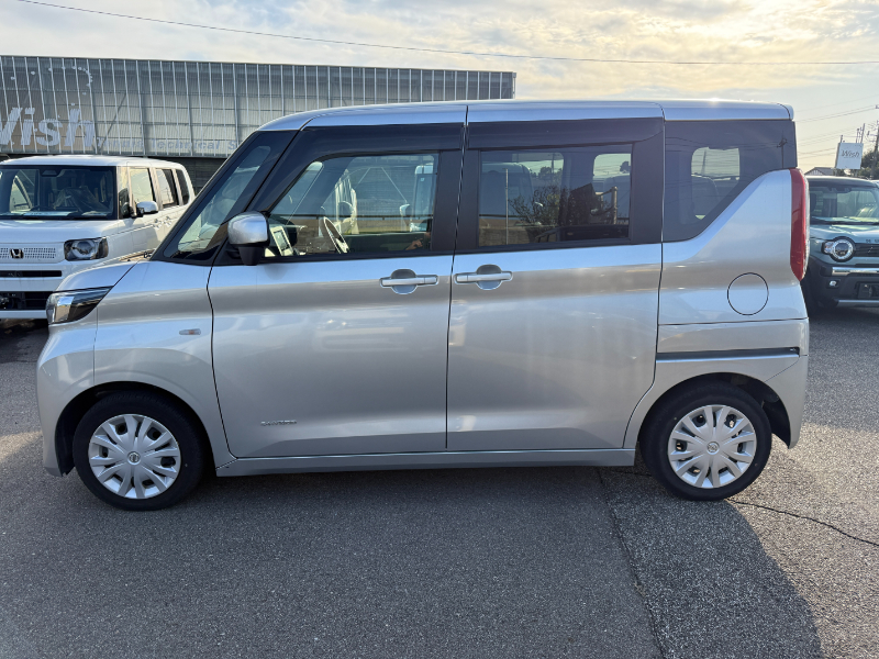 ニッサン ルークス 8枚目